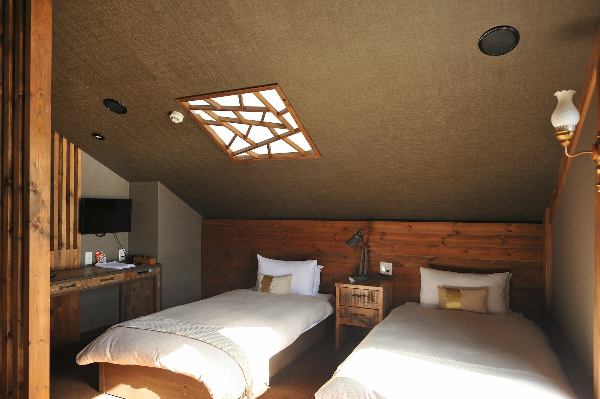 Box Hotel From Bizan Hakone Exterior photo
